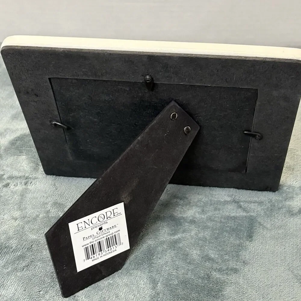 Encore “40 And Looking Good” 4x6 Picture Frame